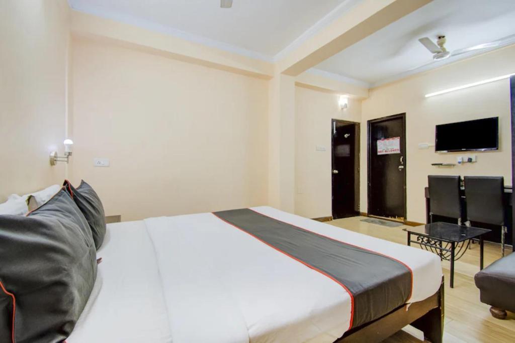 Dover Inn By Bookmerihotel كولكاتا المظهر الخارجي الصورة